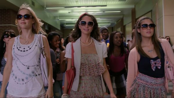 2011-meangirls2-caps0027.jpg
