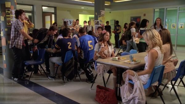 2011-meangirls2-caps0088.jpg