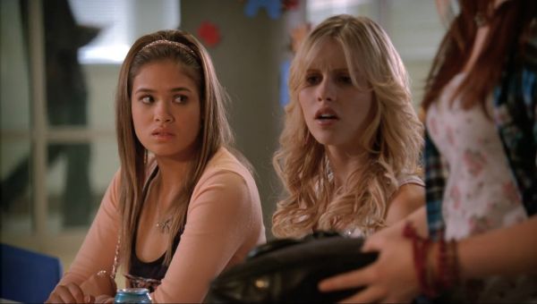2011-meangirls2-caps0126.jpg