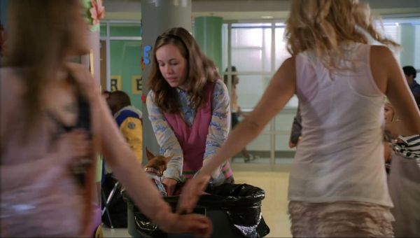 2011-meangirls2-caps0131.jpg