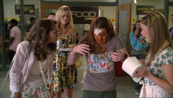2011-meangirls2-caps0162.jpg