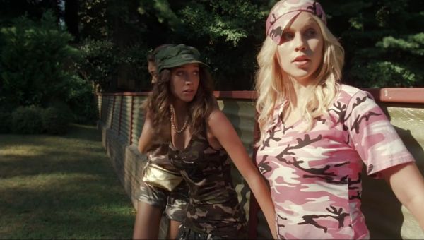 2011-meangirls2-caps0331.jpg