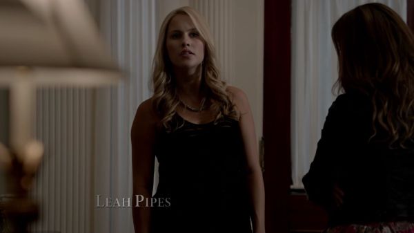 Click to view full size image
==============
Claire-Holt-as-Rebekah-Mikaelson-in-The-Originals-s01e01-0024.jpg Claire-Holt-as-Rebekah-Mikaelson-in-The-Originals-s01e01-0024.jpg