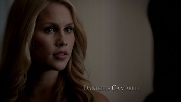 Claire-Holt-as-Rebekah-Mikaelson-in-The-Originals-s01e01-0027.jpg