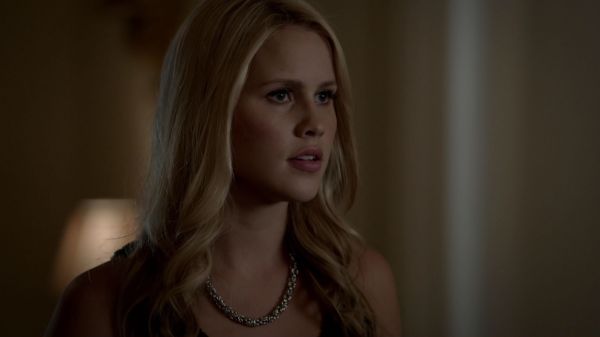 Click to view full size image
==============
Claire-Holt-as-Rebekah-Mikaelson-in-The-Originals-s01e01-0042.jpg Claire-Holt-as-Rebekah-Mikaelson-in-The-Originals-s01e01-0042.jpg