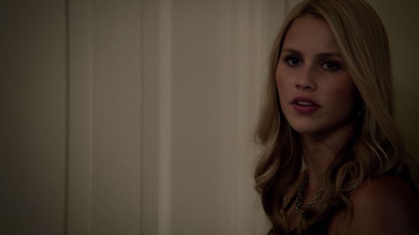 Claire-Holt-as-Rebekah-Mikaelson-in-The-Originals-s01e01-0064.jpg