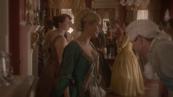 Claire-Holt-as-Rebekah-Mikaelson-in-The-Originals-s01e01-0068.jpg