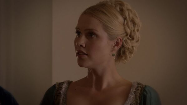 Claire-Holt-as-Rebekah-Mikaelson-in-The-Originals-s01e01-0082.jpg