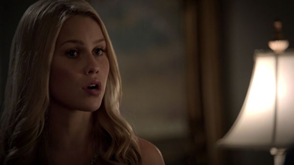 Claire-Holt-as-Rebekah-Mikaelson-in-The-Originals-s01e01-0103.jpg