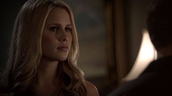 Click to view full size image
==============
Claire-Holt-as-Rebekah-Mikaelson-in-The-Originals-s01e01-0108.jpg Claire-Holt-as-Rebekah-Mikaelson-in-The-Originals-s01e01-0108.jpg