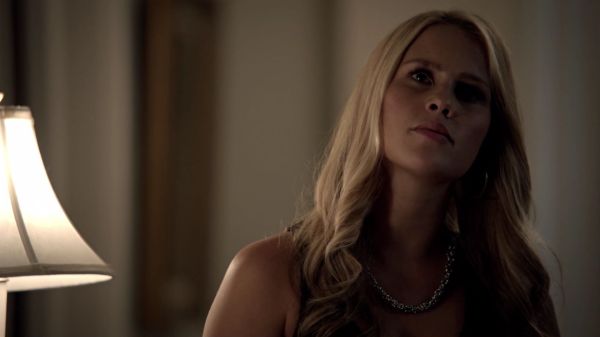 Claire-Holt-as-Rebekah-Mikaelson-in-The-Originals-s01e01-0115.jpg