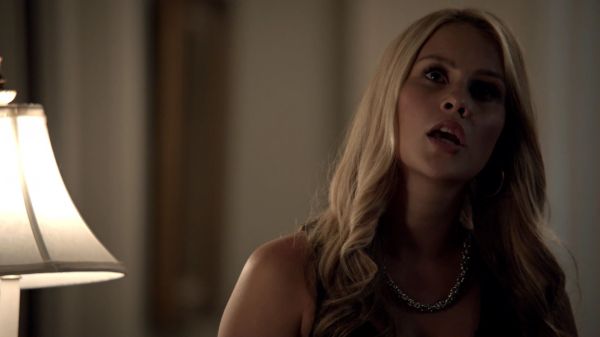 Claire-Holt-as-Rebekah-Mikaelson-in-The-Originals-s01e01-0116.jpg