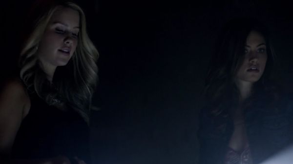 Claire-Holt-as-Rebekah-Mikaelson-in-The-Originals-s01e01-0122.jpg