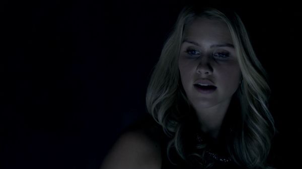Claire-Holt-as-Rebekah-Mikaelson-in-The-Originals-s01e01-0125.jpg