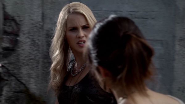Click to view full size image
==============
Claire-Holt-as-Rebekah-Mikaelson-in-The-Originals-s01e01-0165.jpg Claire-Holt-as-Rebekah-Mikaelson-in-The-Originals-s01e01-0165.jpg