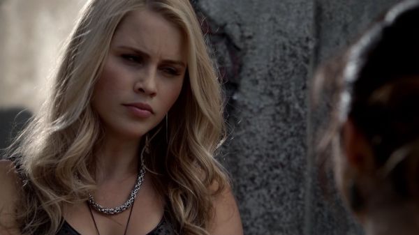 Click to view full size image
==============
Claire-Holt-as-Rebekah-Mikaelson-in-The-Originals-s01e01-0174.jpg Claire-Holt-as-Rebekah-Mikaelson-in-The-Originals-s01e01-0174.jpg