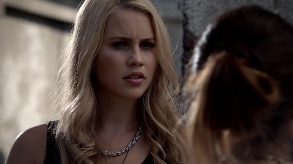 Claire-Holt-as-Rebekah-Mikaelson-in-The-Originals-s01e01-0187.jpg