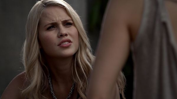 Claire-Holt-as-Rebekah-Mikaelson-in-The-Originals-s01e01-0218.jpg
