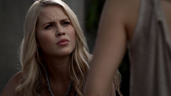 Claire-Holt-as-Rebekah-Mikaelson-in-The-Originals-s01e01-0219.jpg