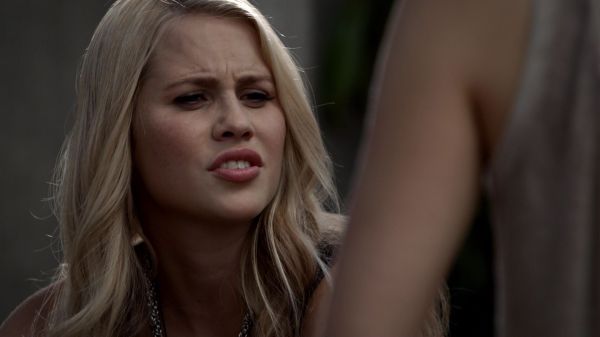 Claire-Holt-as-Rebekah-Mikaelson-in-The-Originals-s01e01-0221.jpg