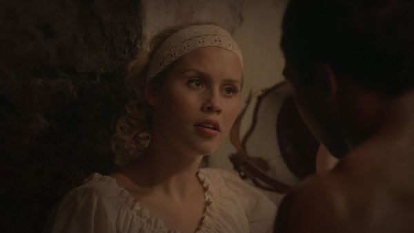 Click to view full size image
==============
Claire-Holt-as-Rebekah-Mikaelson-in-The-Originals-s01e01-0261.jpg Claire-Holt-as-Rebekah-Mikaelson-in-The-Originals-s01e01-0261.jpg