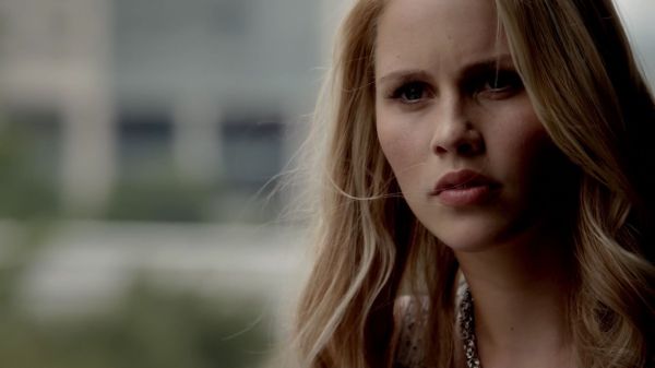 Claire-Holt-as-Rebekah-Mikaelson-in-The-Originals-s01e01-0268.jpg