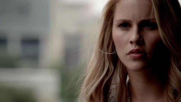 Claire-Holt-as-Rebekah-Mikaelson-in-The-Originals-s01e01-0269.jpg