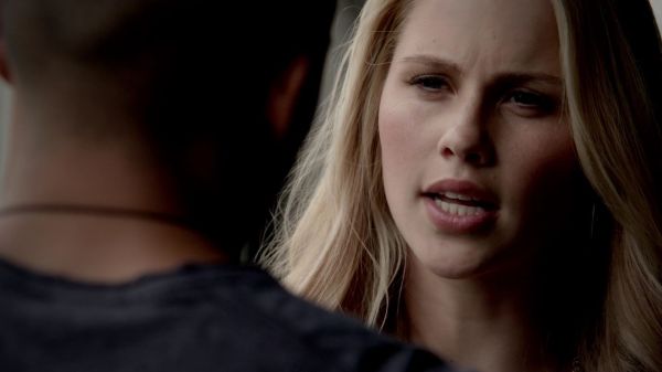 Claire-Holt-as-Rebekah-Mikaelson-in-The-Originals-s01e01-0278.jpg