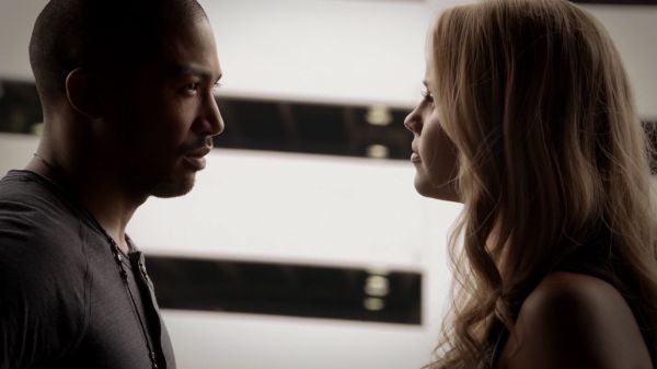 Claire-Holt-as-Rebekah-Mikaelson-in-The-Originals-s01e01-0290.jpg