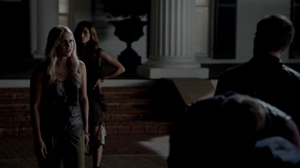 Claire-Holt-as-Rebekah-Mikaelson-in-The-Originals-s01e01-0309.jpg