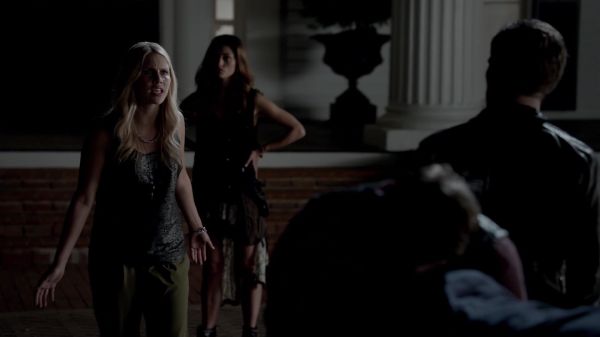 Claire-Holt-as-Rebekah-Mikaelson-in-The-Originals-s01e01-0312.jpg