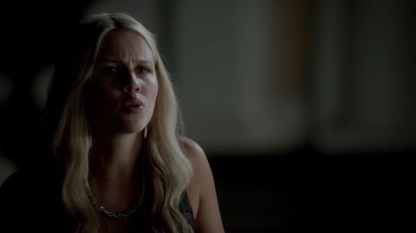 Click to view full size image
==============
Claire-Holt-as-Rebekah-Mikaelson-in-The-Originals-s01e01-0313.jpg Claire-Holt-as-Rebekah-Mikaelson-in-The-Originals-s01e01-0313.jpg
