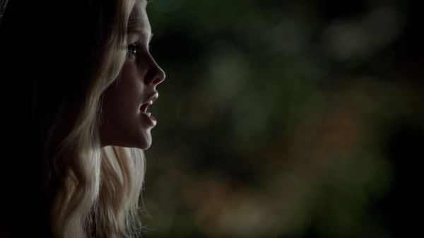 Claire-Holt-as-Rebekah-Mikaelson-in-The-Originals-s01e01-0314.jpg