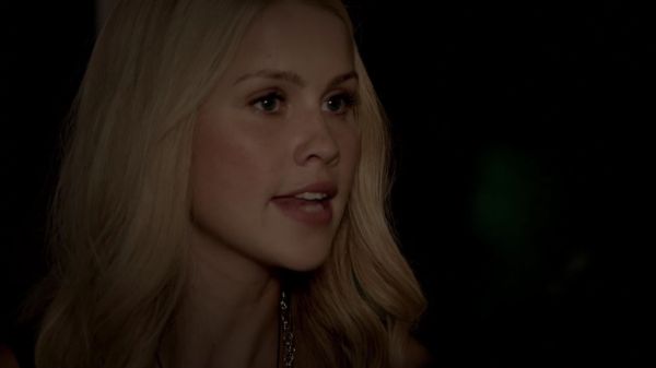 Click to view full size image
==============
Claire-Holt-as-Rebekah-Mikaelson-in-The-Originals-s01e01-0339.jpg Claire-Holt-as-Rebekah-Mikaelson-in-The-Originals-s01e01-0339.jpg