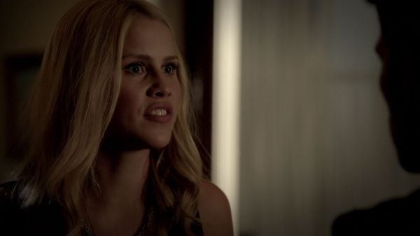 Click to view full size image
==============
Claire-Holt-as-Rebekah-Mikaelson-in-The-Originals-s01e01-0342.jpg Claire-Holt-as-Rebekah-Mikaelson-in-The-Originals-s01e01-0342.jpg