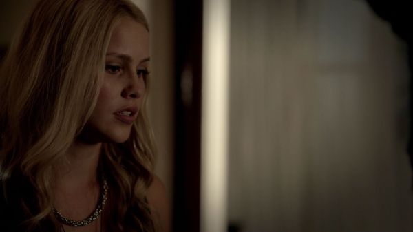 Claire-Holt-as-Rebekah-Mikaelson-in-The-Originals-s01e01-0356.jpg