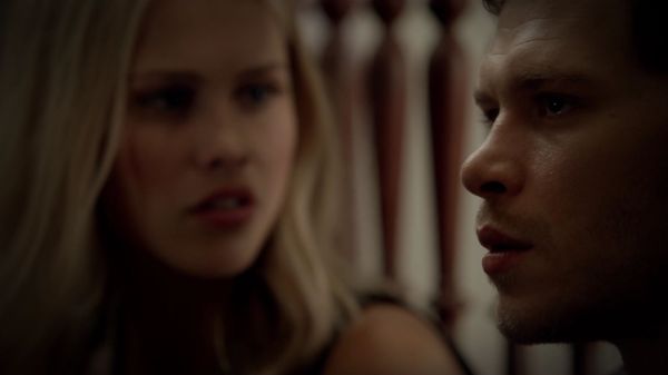 Click to view full size image
==============
Claire-Holt-as-Rebekah-Mikaelson-in-The-Originals-s01e01-0386.jpg Claire-Holt-as-Rebekah-Mikaelson-in-The-Originals-s01e01-0386.jpg