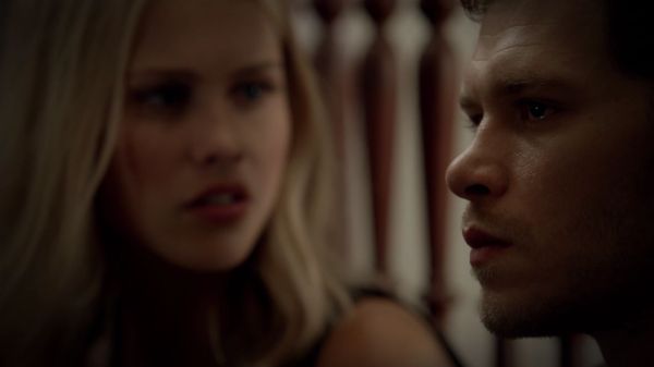 Click to view full size image
==============
Claire-Holt-as-Rebekah-Mikaelson-in-The-Originals-s01e01-0387.jpg Claire-Holt-as-Rebekah-Mikaelson-in-The-Originals-s01e01-0387.jpg