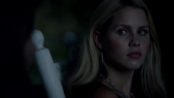 Click to view full size image
==============
Claire-Holt-as-Rebekah-Mikaelson-in-The-Originals-s01e01-0402.jpg Claire-Holt-as-Rebekah-Mikaelson-in-The-Originals-s01e01-0402.jpg