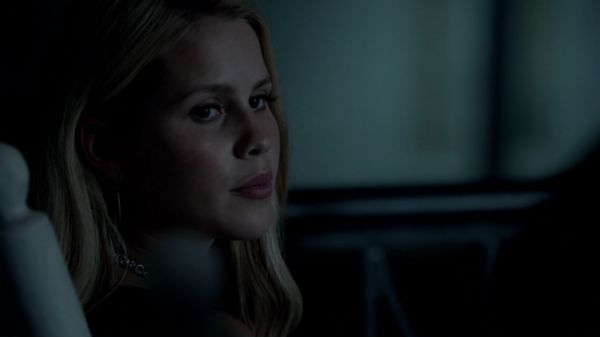 Click to view full size image
==============
Claire-Holt-as-Rebekah-Mikaelson-in-The-Originals-s01e01-0416.jpg Claire-Holt-as-Rebekah-Mikaelson-in-The-Originals-s01e01-0416.jpg