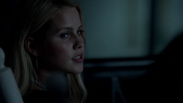 Click to view full size image
==============
Claire-Holt-as-Rebekah-Mikaelson-in-The-Originals-s01e01-0417.jpg Claire-Holt-as-Rebekah-Mikaelson-in-The-Originals-s01e01-0417.jpg