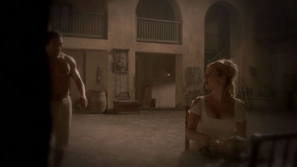 Claire-Holt-as-Rebekah-Mikaelson-in-The-Originals-s01e01-0444.jpg