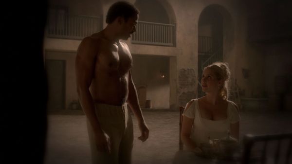 Claire-Holt-as-Rebekah-Mikaelson-in-The-Originals-s01e01-0447.jpg
