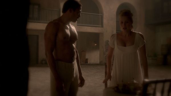Claire-Holt-as-Rebekah-Mikaelson-in-The-Originals-s01e01-0451.jpg