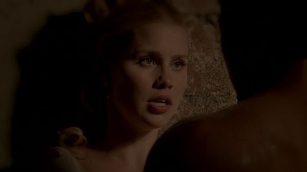 Claire-Holt-as-Rebekah-Mikaelson-in-The-Originals-s01e01-0455.jpg