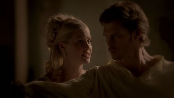 Click to view full size image
==============
Claire-Holt-as-Rebekah-Mikaelson-in-The-Originals-s01e01-0458.jpg Claire-Holt-as-Rebekah-Mikaelson-in-The-Originals-s01e01-0458.jpg