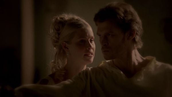 Claire-Holt-as-Rebekah-Mikaelson-in-The-Originals-s01e01-0461.jpg