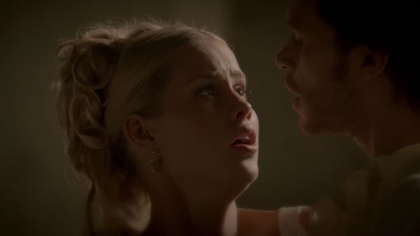 Claire-Holt-as-Rebekah-Mikaelson-in-The-Originals-s01e01-0478.jpg