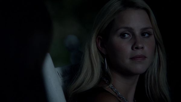 Claire-Holt-as-Rebekah-Mikaelson-in-The-Originals-s01e01-0485.jpg