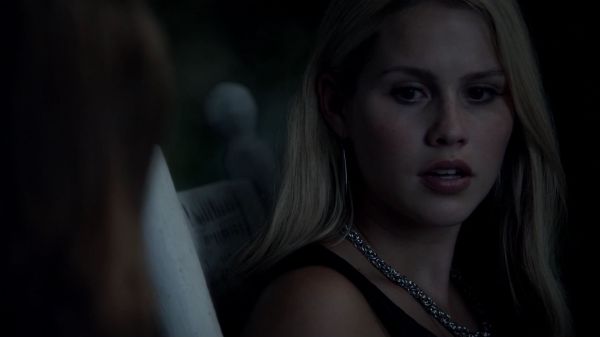 Claire-Holt-as-Rebekah-Mikaelson-in-The-Originals-s01e01-0494.jpg